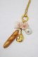 画像1: Q-pot. / Golden Croissantネックレス   H-25-06-07-058-QP-AC-KB-ZH (1)