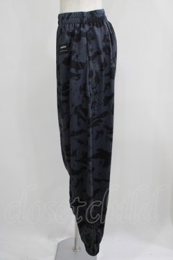 画像2: NieR Clothing / 総柄プリントサルエルパンツ F グレー H-25-06-09-1031-PU-PA-KB-ZH