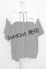 IRO+IRO / 首輪と取り外し可能尻尾付き 陽気な狼ジャージ風ジャケット Free ブラック H-25-06-10-031-LO-JA-NS-ZH
