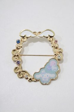 画像1: m petit by misako / AMシナモロールブローチ  ゴールド H-25-06-10-065-LO-AC-NS-ZH