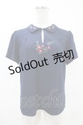 an another angelus / フラワー刺繍スキッパーブラウス Free NAVY H-25-06-11-056-CA-BL-NS-ZH