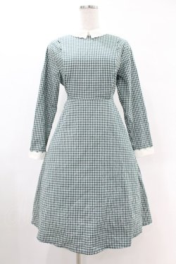 画像1: Fi.n.t / スカラップ使いギンガムチェックワンピース Free GREEN×WH H-25-06-11-012-CA-OP-NS-ZH