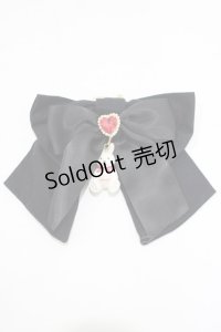 Amavel / Fluffy Jewels Bunnyリボンブローチ  ブラック H-25-06-12-1052-CA-AC-NS-ZH