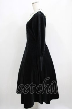 画像2: an another angelus / クロシェニットレース衿ベロアワンピース Free BLACK H-25-06-16-004-CA-OP-NS-ZH