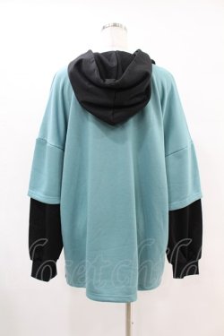 画像2: NieR Clothing / レイヤード風プルパーカー  黒×緑 H-25-06-16-1044-PU-TO-KB-ZH