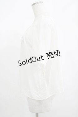 画像2: Fi.n.t / サークルフラワー刺繍オフショルブラウス Free オフ H-25-06-20-028-CA-BL-NS-ZH