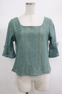an another angelus / テーブルクロス風レースプルオーバーブラウス Free GREEN H-25-06-20-030-CA-BL-NS-ZH