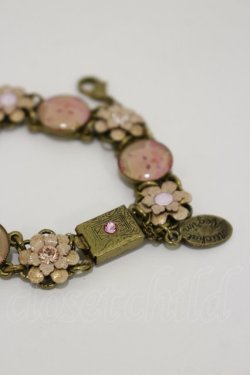 画像2: Michal Negrin / マジカルキャットフラワーブレスレット  ゴールド H-25-06-21-022-LO-AC-KB-ZH