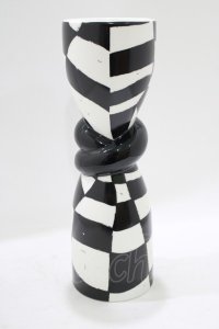 KILL STAR / TWISTED TALL VASE   H-25-06-26-077-SL-ZA-KB-ZH