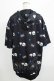 画像3: NieR Clothing / 総柄ZIP半袖パーカー F 黒 H-25-06-27-1056-PU-TO-KB-ZH (3)