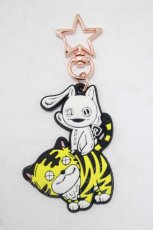 画像1: NieR CLOTHING / ラバーキーホルダー   H-25-06-28-1047-PU-ZA-KB-ZH (1)