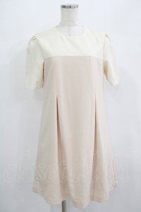 Fi.n.t / ヨーク切替ワンピース  ベージュ H-25-06-28-1010-CA-OP-ET-ZH