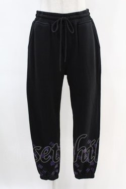 画像1: NieR Clothing / プリントSWEAT PANTS  黒 H-25-06-28-011-PU-PA-KB-ZH