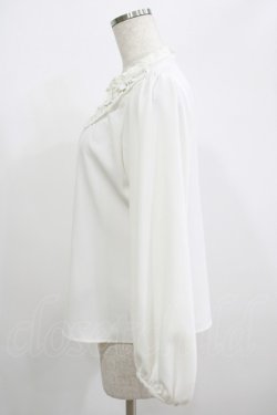 画像2: Fi.n.t / フラワーレースヨークプルオーバーブラウス Free OFF WHITE H-25-06-29-1050-CA-TO-NS-ZH