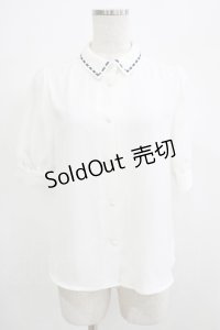 Fi.n.t / 配色タイ付きはしごリボン衿5分袖ブラウス Free OFF×NAVY H-25-06-29-1052-CA-BL-NS-ZH
