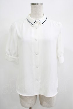 画像1: Fi.n.t / 配色タイ付きはしごリボン衿5分袖ブラウス Free OFF×NAVY H-25-06-29-1052-CA-BL-NS-ZH