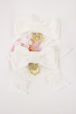 画像1: BABY,THE STARS SHINE BRIGHT / プリンセスドロップゆらゆらリボンコーム  オフ白 H-25-06-29-035-BA-AC-NS-ZH