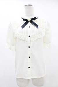 axes femme POETIQUE / 花ブローチ付プチスタンドブラウス M オフ H-25-06-30-1046-AX-BL-NS-ZH