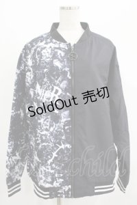 NieR Clothing / プリント切替ブルゾンジャケット   H-25-07-01-036-PU-JA-KB-ZH