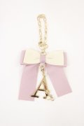 m petit by misako / イニシャルバッグチャーム  ピンク H-25-07-01-1017-LO-ZA-YZ-ZH