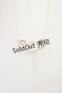 m petit by misako / AMフラワーネックレス  ゴールド H-25-07-01-1025-LO-AC-YZ-ZH