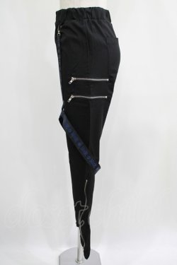 画像2: NieR Clothing / ガーターハーネス風パンツ  黒 H-25-07-01-016-PU-PA-KB-ZH
