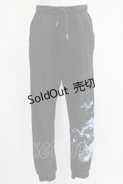 画像1: NieR Clothing / プリントSWEAT PANTS  黒 H-25-07-01-017-PU-PA-KB-ZH