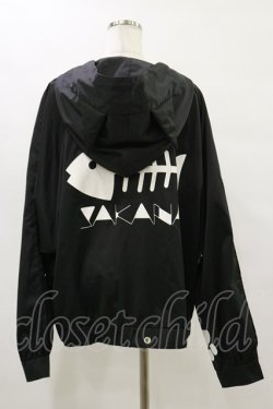 画像2: IRO+IRO / 肉球プリント&猫耳フードのSAKANAプリントマウンテンパーカー M ブラック H-25-07-03-1034-LO-TO-NS-ZH