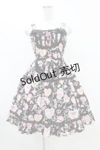BABY,THE STARS SHINE BRIGHT / ハートマーブルチョコレートとシュガーコーテッドクッキー柄ティアードジャンパースカート S ブラック H-25-07-03-024-BA-OP-NS-ZH