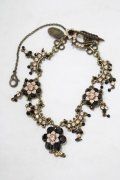 Michal Negrin / フラワーストーンブレスレット  ブラック×ピンク H-25-07-04-069-LO-AC-KB-ZH