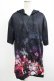 画像1: NieR Clothing / 総柄ZIP半袖パーカー F 黒 H-25-07-05-042-PU-TO-KB-ZH (1)