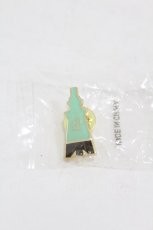 画像1: Q-pot. / スカイツリーピンバッチ  ミント H-25-11-04-1008-QP-ZA-KB-ZH (1)