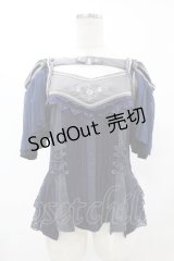 Ozz oneste / alys rose刺繍使い 2way frillカットソー  紺 H-25-07-07-043-OO-TO-KB-ZH