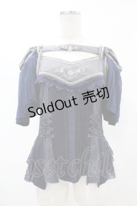 Ozz oneste / alys rose刺繍使い 2way frillカットソー  紺 H-25-07-07-043-OO-TO-KB-ZH
