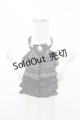 Ozz oneste / カメオブローチ付ジャボ  黒 H-25-07-07-004-OO-ZA-KB-ZH