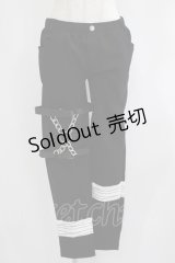 IRO+IRO / ベルト×チェーンのパンク装飾と包帯プリントスキニーパンツ XL ブラック H-25-07-09-044-LO-PA-NS-ZH