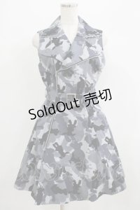 metamorphose / ぱんくま迷彩ライダースジャケット風ジャンパースカート Free グレー H-25-07-09-025-ME-OP-NS-ZH