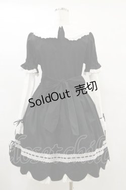 画像2: BABY,THE STARS SHINE BRIGHT / STRAWBERRYカフェスカラップワンピース Free ブラック H-25-07-11-057-BA-OP-NS-ZH