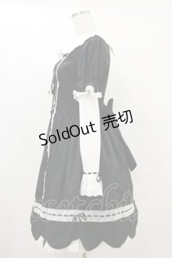 画像3: BABY,THE STARS SHINE BRIGHT / STRAWBERRYカフェスカラップワンピース Free ブラック H-25-07-11-057-BA-OP-NS-ZH