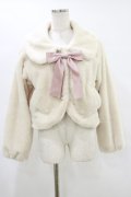 m petit by misako / サンリオキャラクターズコラボ マイメロディ ファーショートジャケット L オフ H-25-07-11-022-LO-JA-NS-ZH