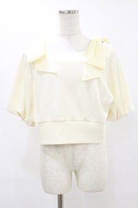 F&A / ショルダーシアーリボンオフショルトップス Free IVORY H-25-07-11-032-LO-TO-NS-ZH