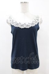 Emily Temple cute / カットワークレースノースリーブカットソー  ネイビー H-25-07-12-1042-ET-TO-KB-ZH