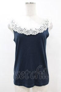 Emily Temple cute / カットワークレースノースリーブカットソー  ネイビー H-25-07-12-1042-ET-TO-KB-ZH