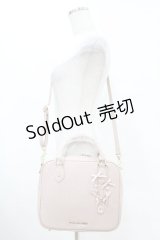 Maison de FLEUR / 梅田エスト限定ビジューチャーム付きショルダーバッグ  ピンク H-25-07-13-1026-LO-BG-NS-ZH