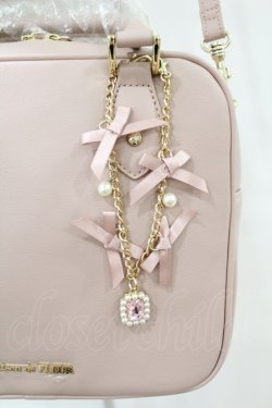 画像3: Maison de FLEUR / 梅田エスト限定ビジューチャーム付きショルダーバッグ  ピンク H-25-07-13-1026-LO-BG-NS-ZH