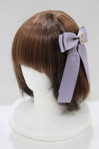 Maison de FLEUR / ビジューサテンリボンバレッタ  ラベンダー H-25-07-13-076-LO-AC-NS-ZH