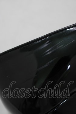 画像5: Fi.n.t / 釦使いストラップエナメルパンプス S/22.5cm BLACK H-25-07-14-084-CA-SH-NS-ZH