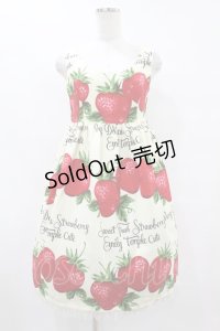 Emily Temple cute / フレッシュストロベリーノースリーブワンピース  アイボリー H-25-07-15-1048-ET-OP-KB-ZH