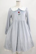 axes femme kawaii / ローズ刺繍ワンピース M サックス H-25-07-17-019-AX-OP-NS-ZH