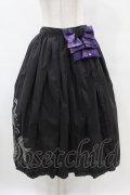 gouk / サクラリボンブローチ付袴スカート  黒 H-25-07-18-1009-GO-SK-KB-ZH